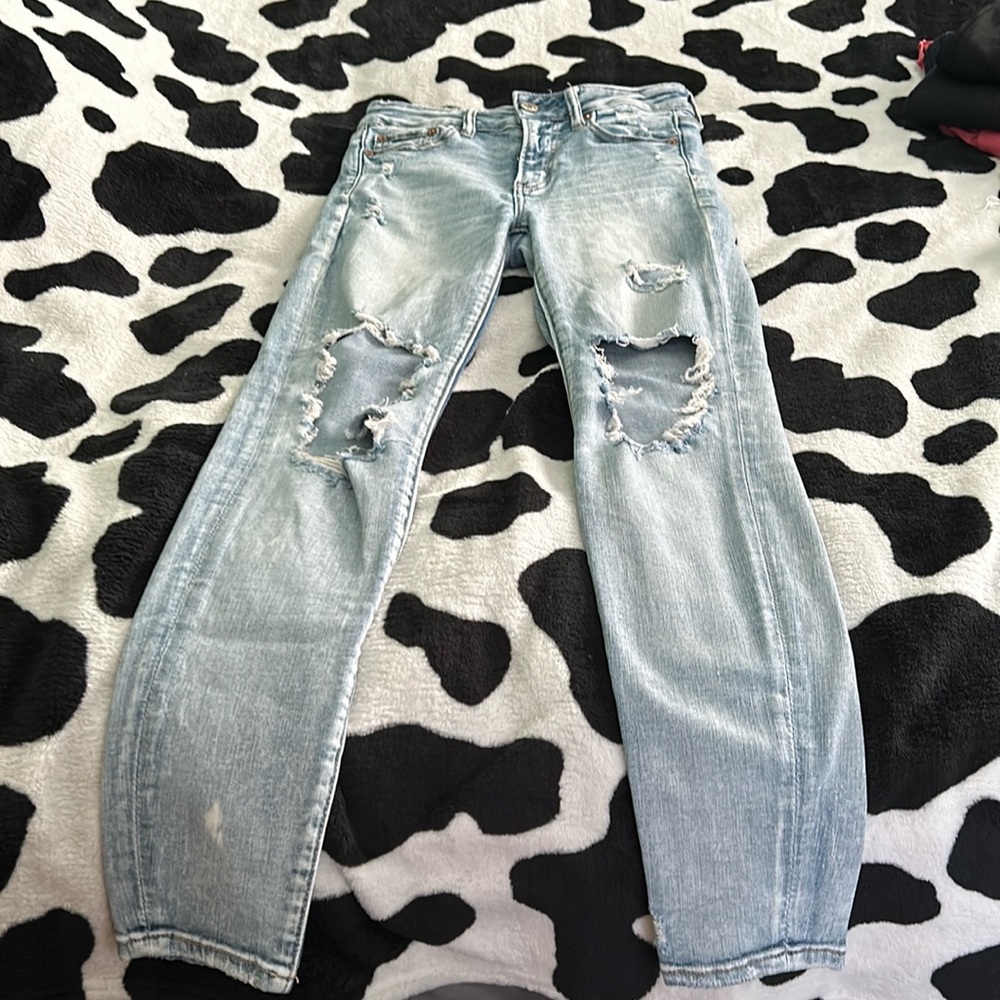 American Eagle distressed jeans